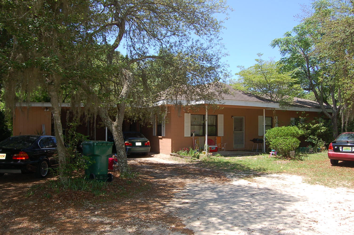 TOM BARROW - Residential