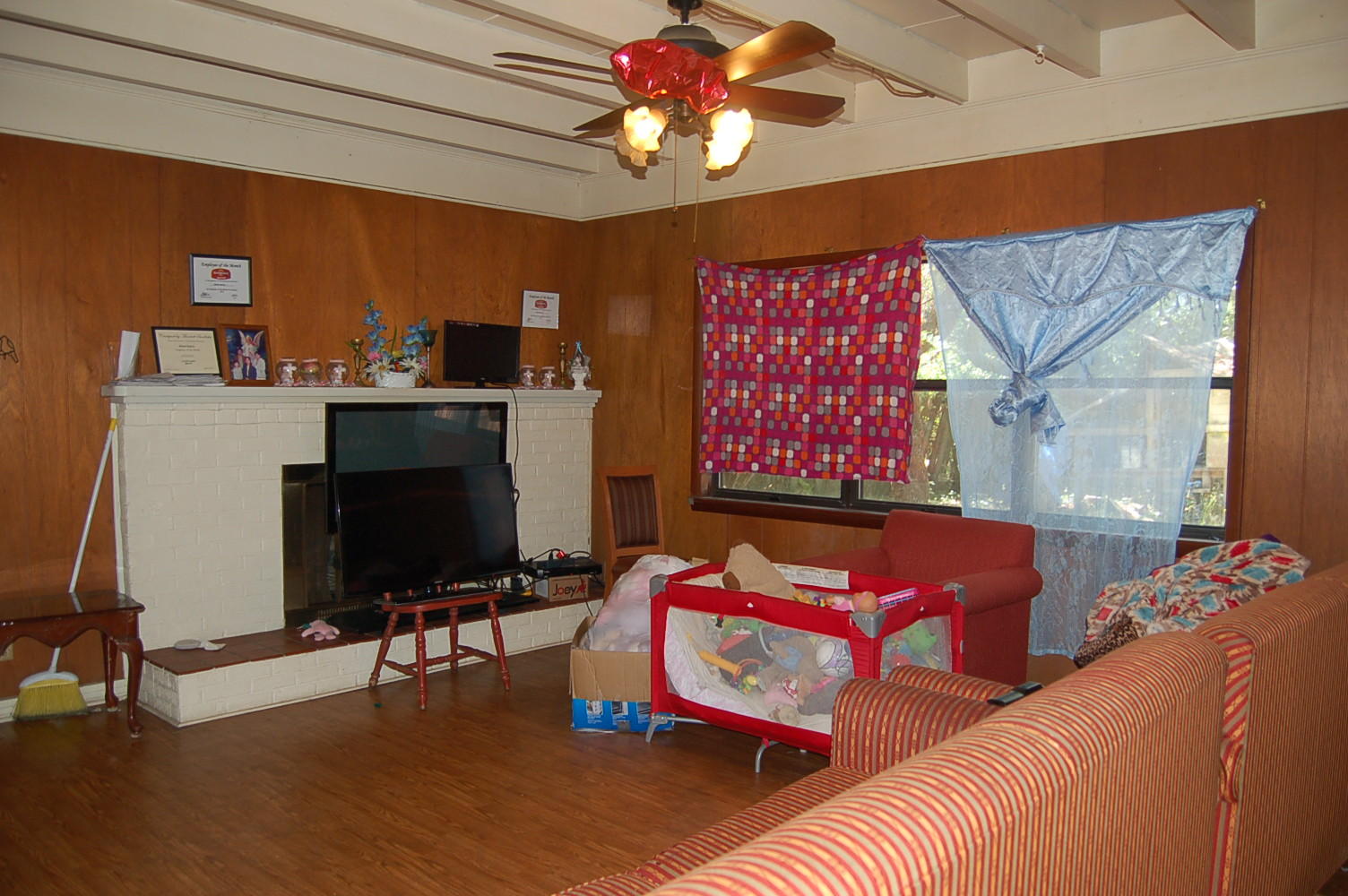 TOM BARROW - Residential