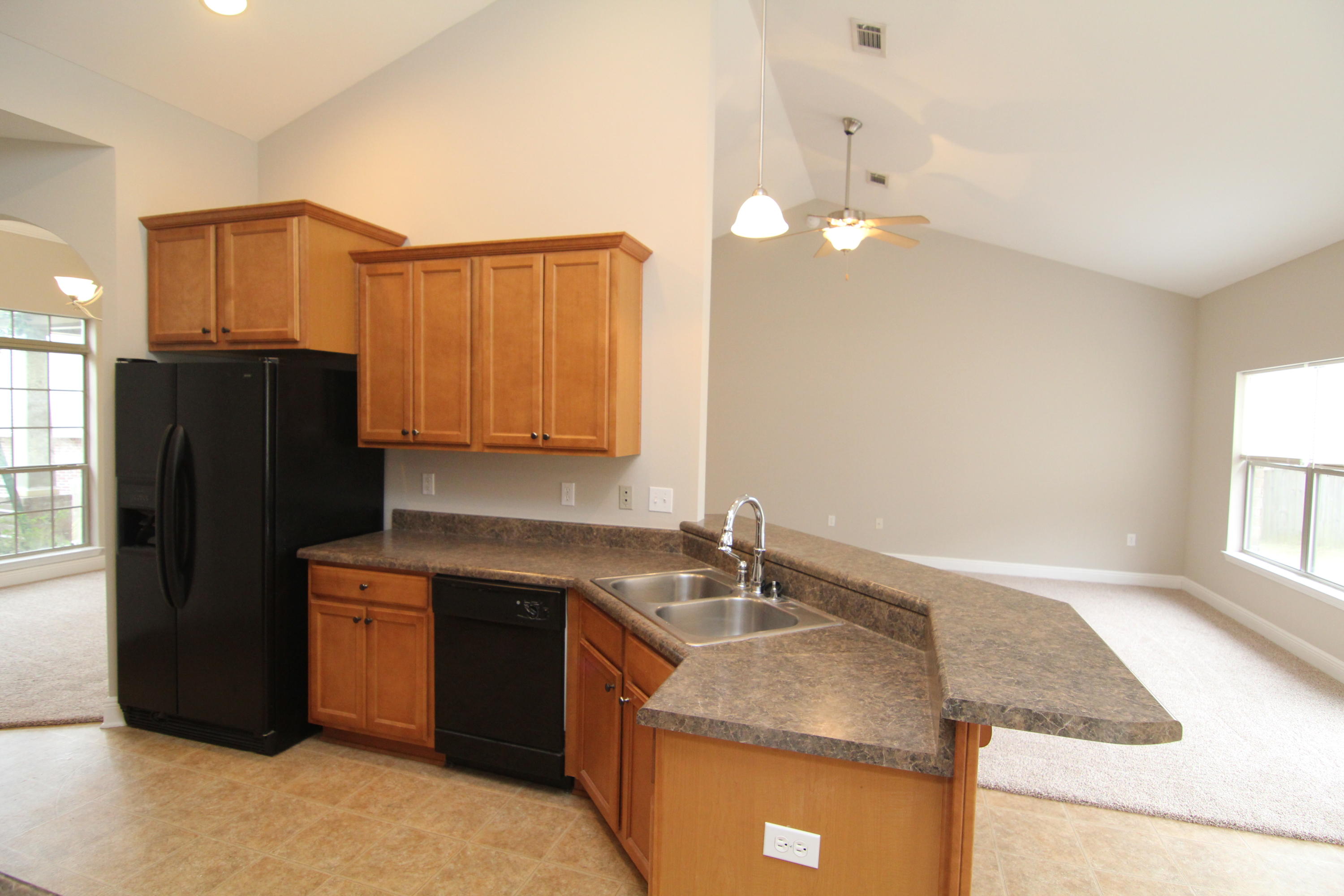 ROLLING RIDGE - Residential