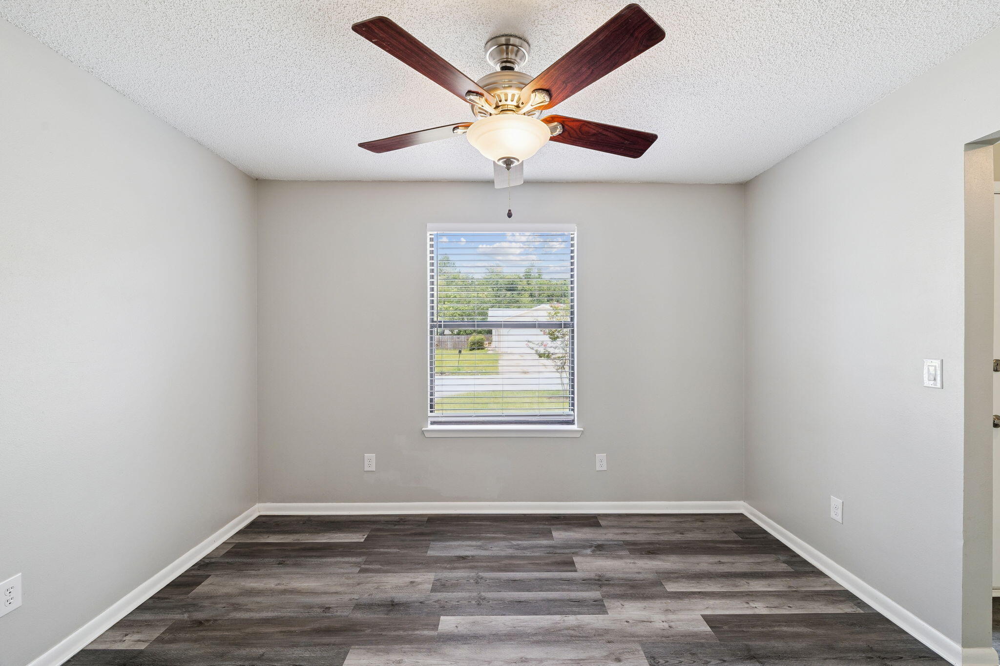 NICEVILLE PINES - Residential