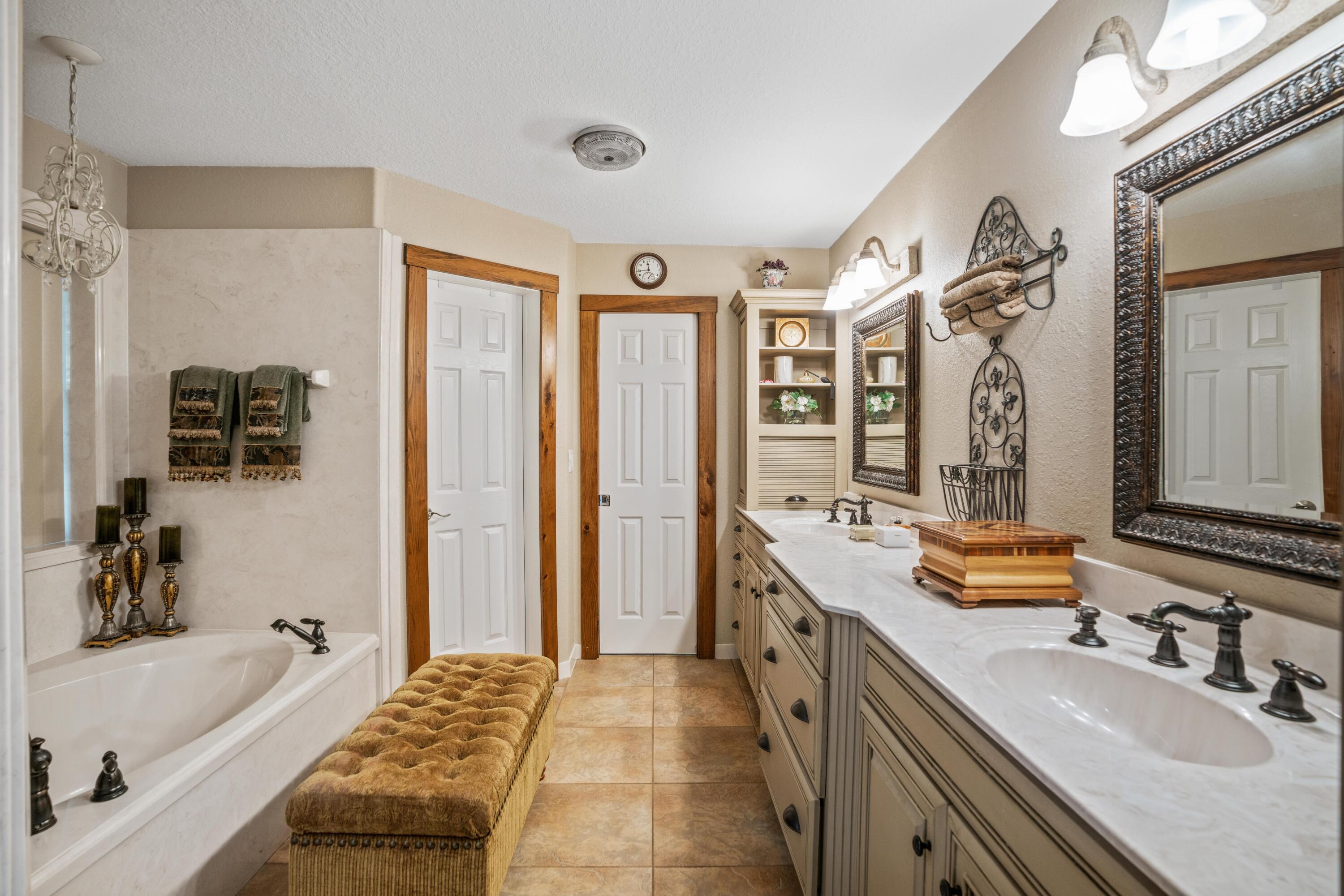 EDEN ESTATES S/D - Residential