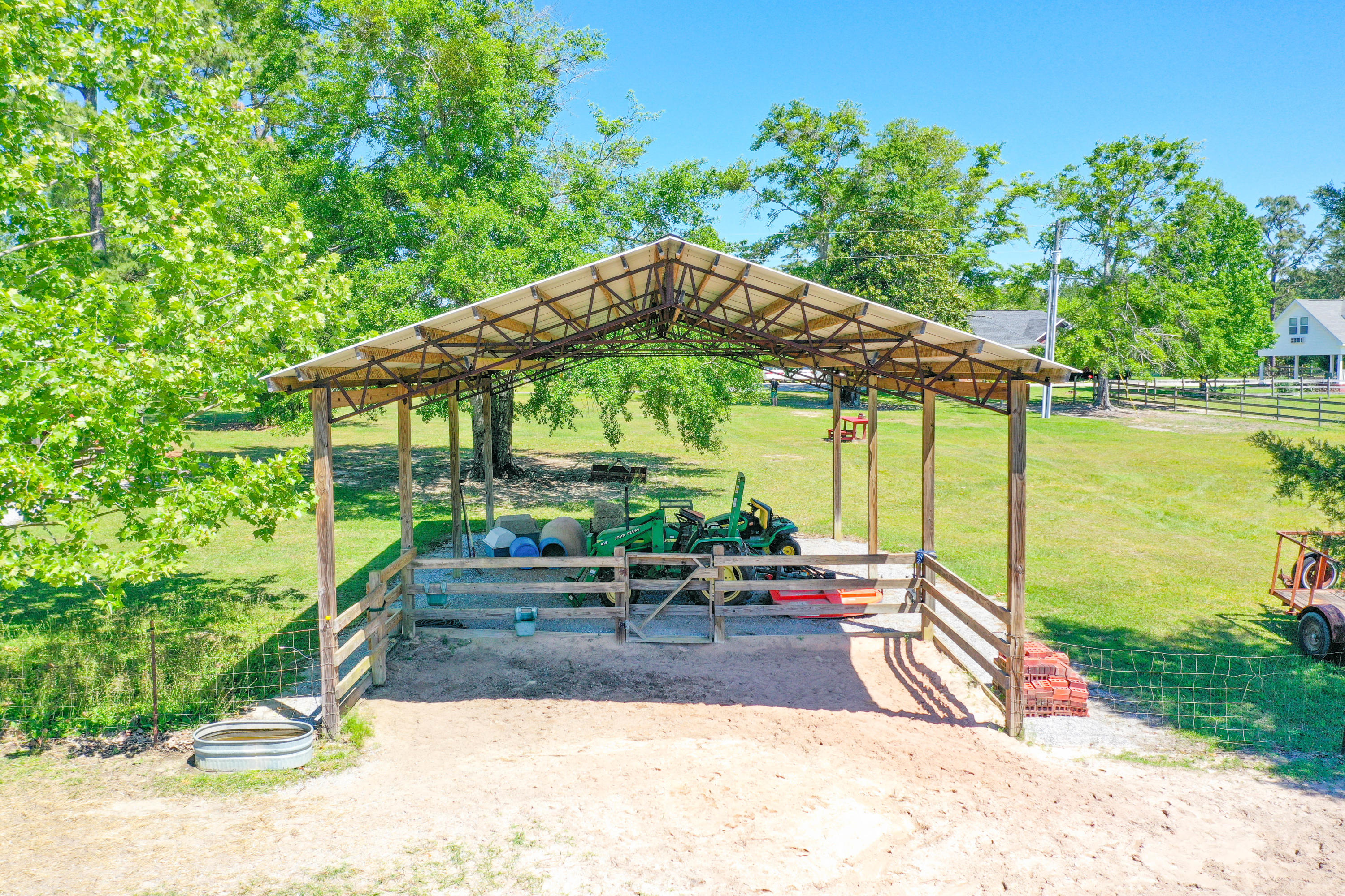 NO RECORDED SUBDIVISION - Farm