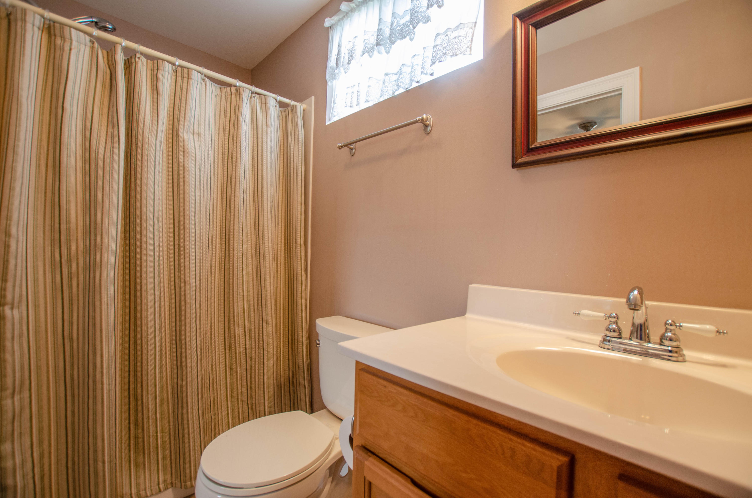 NO RECORDED SUBDIVISION - Farm