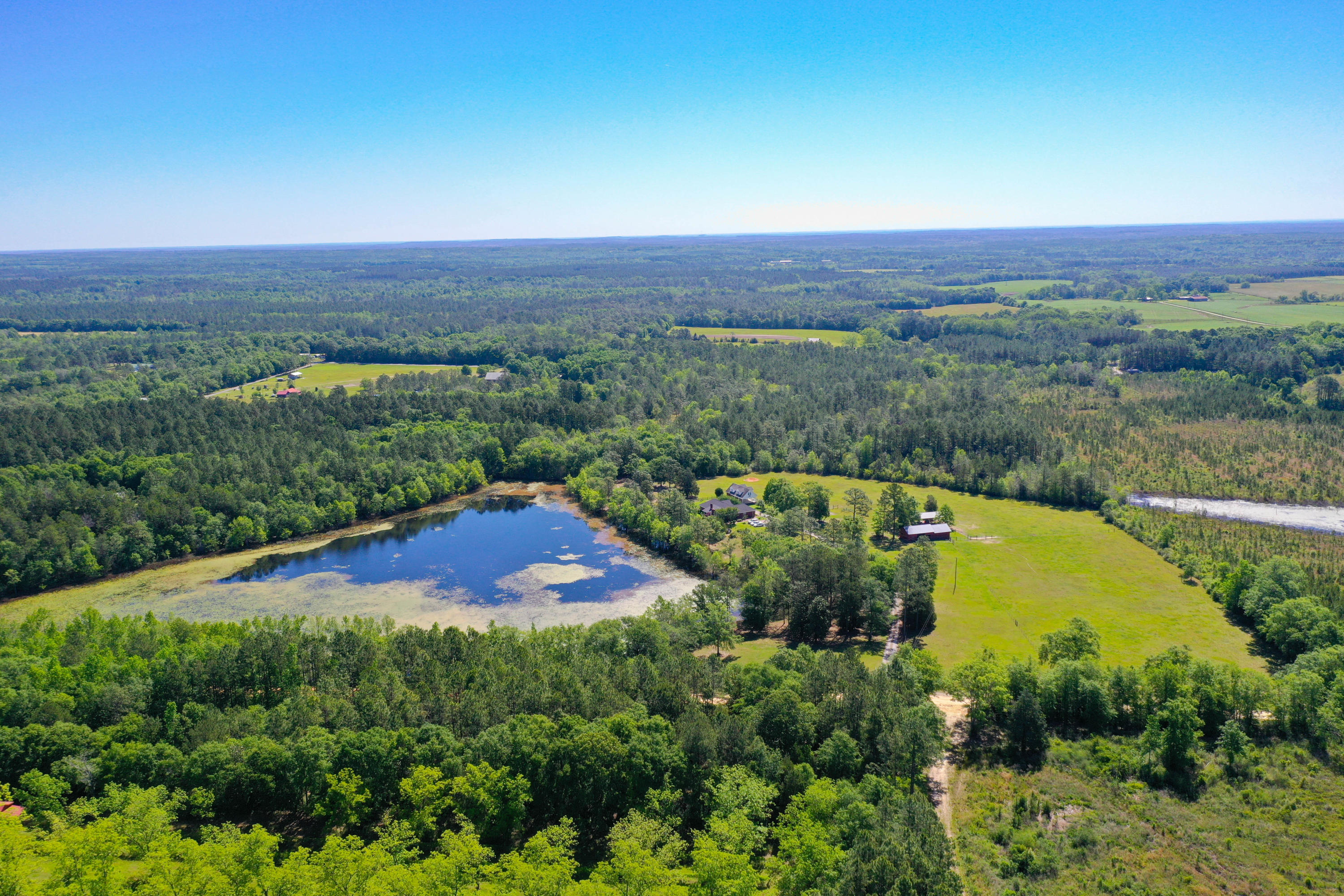 NO RECORDED SUBDIVISION - Farm