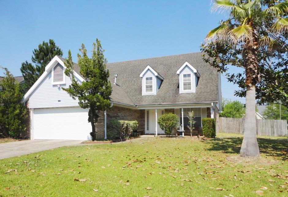 VILLAGE WEST - Residential