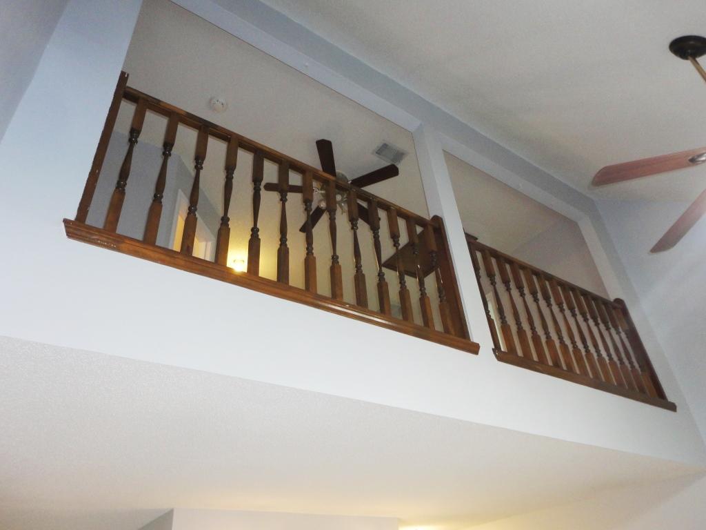 VILLAGE WEST - Residential