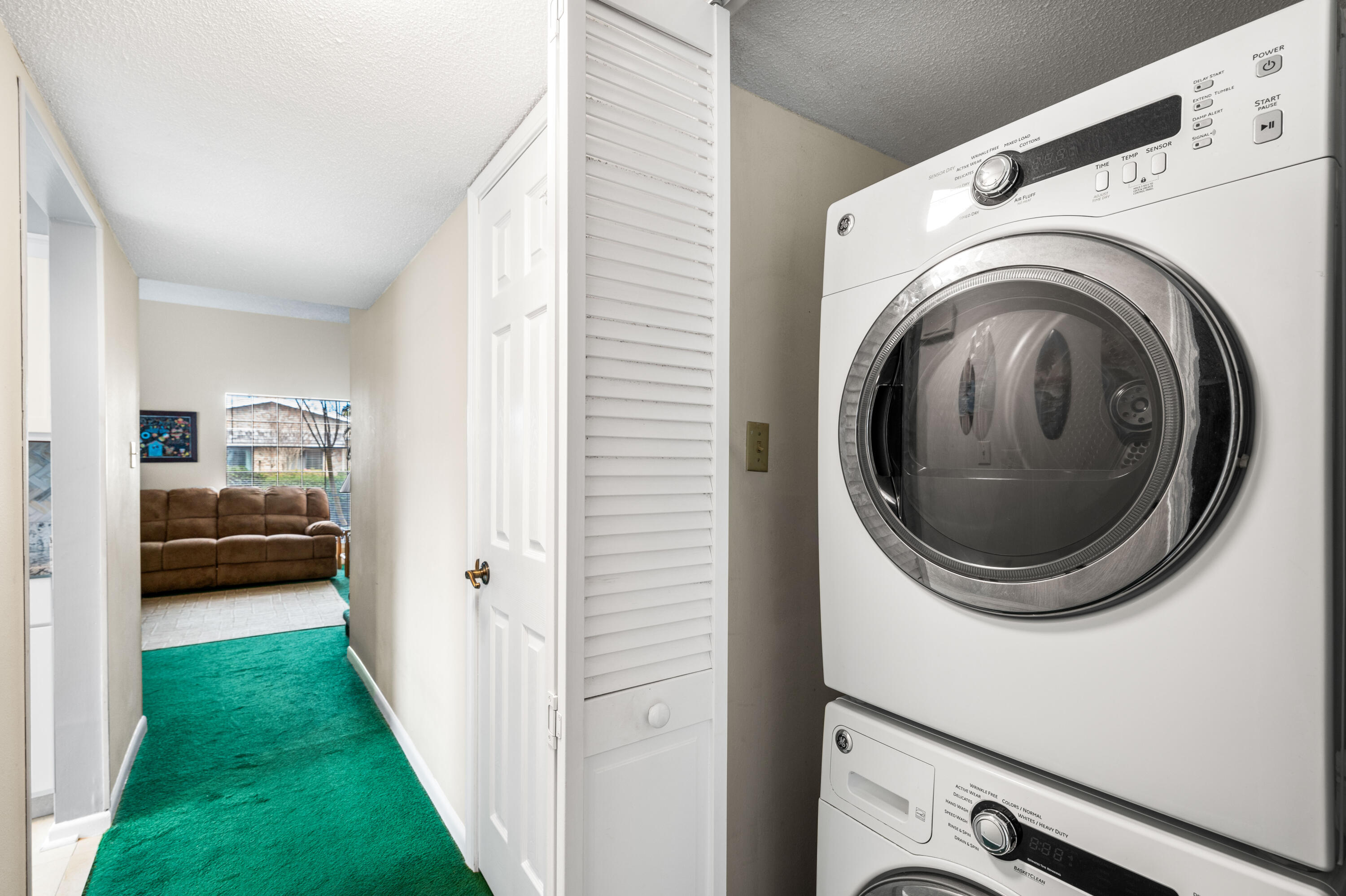 SEASCAPE CONDO TENNIS VILLAGE - Residential