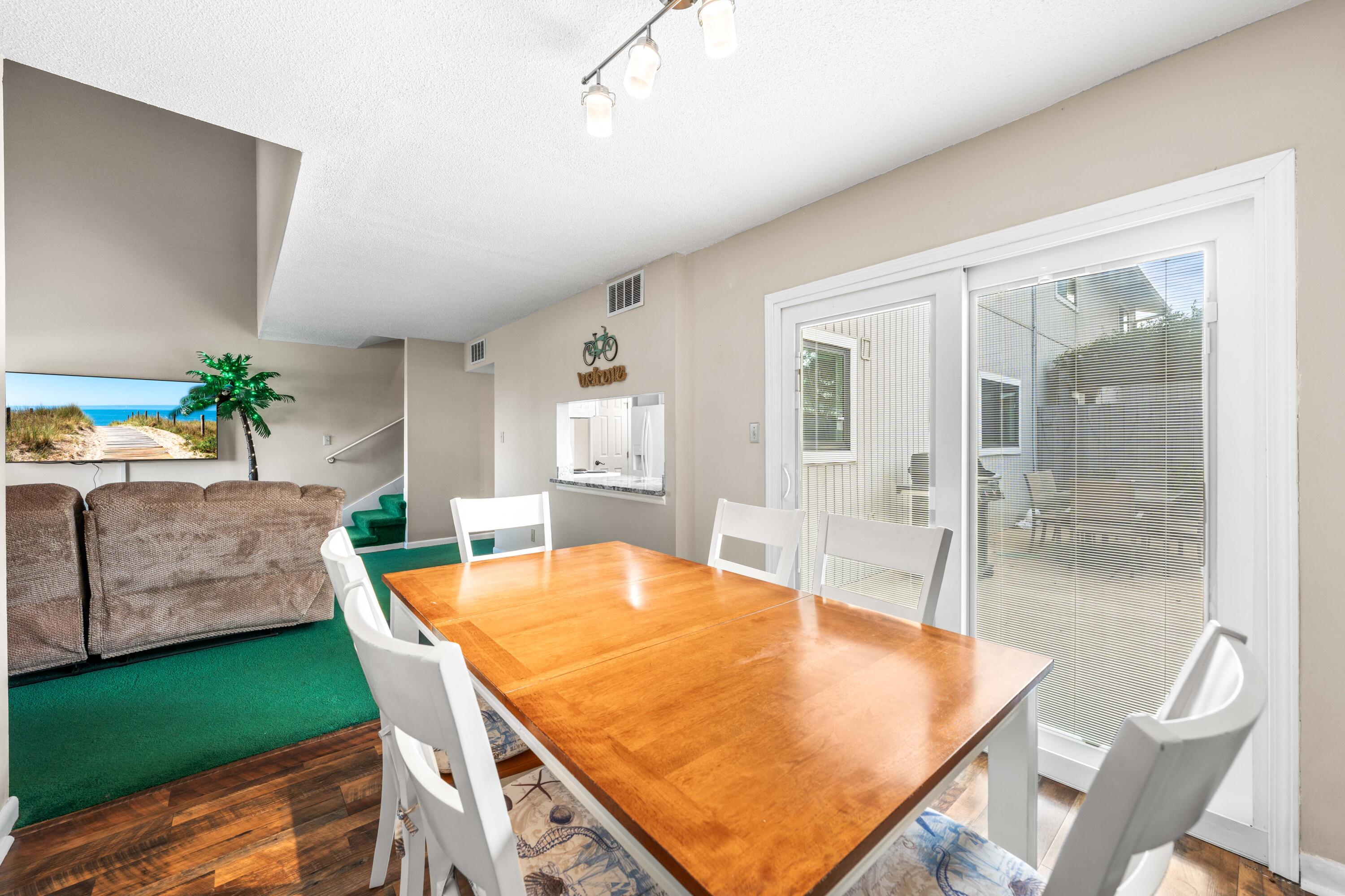 SEASCAPE CONDO TENNIS VILLAGE - Residential