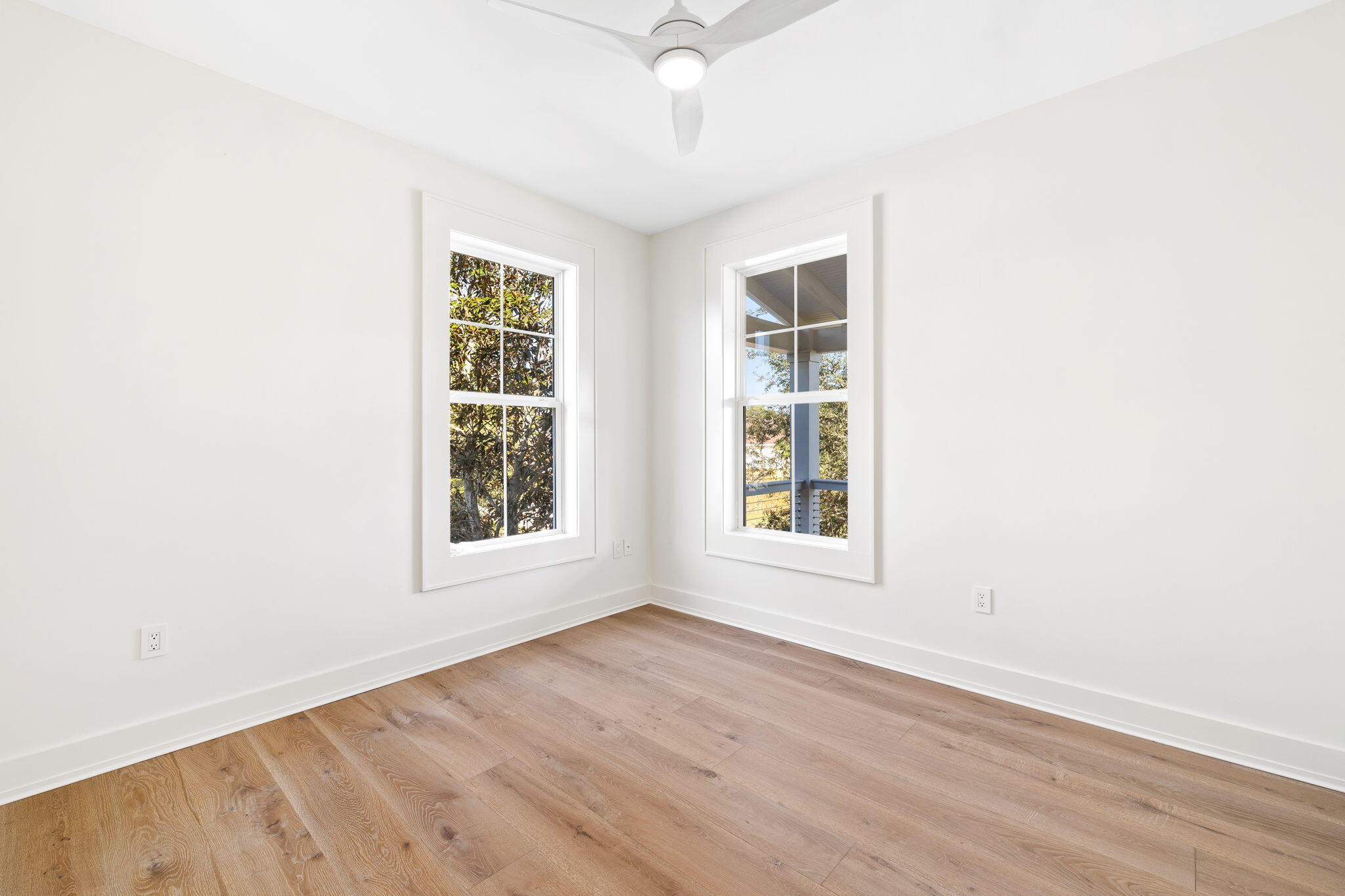 SEABREEZE - Residential