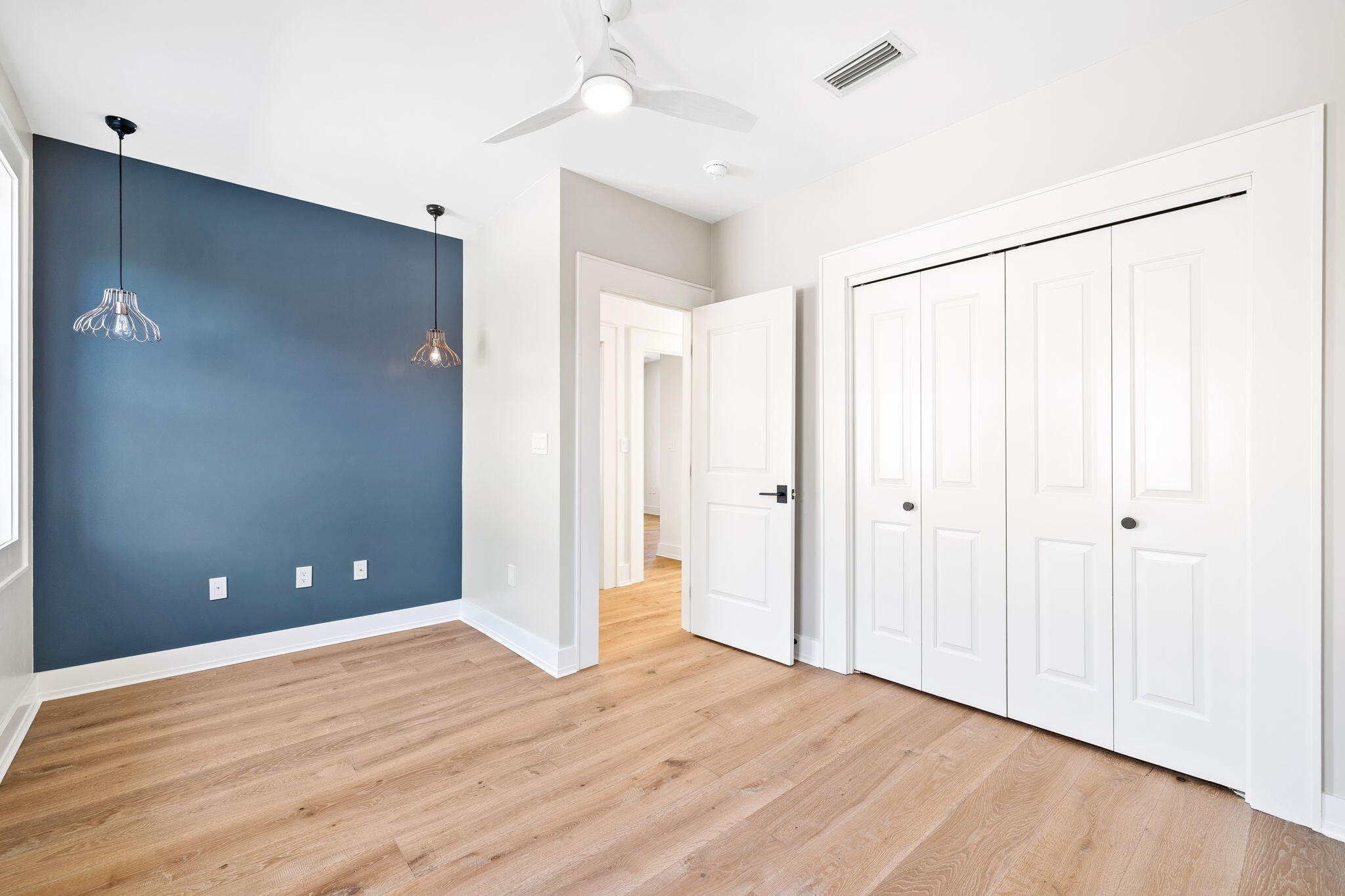 SEABREEZE - Residential