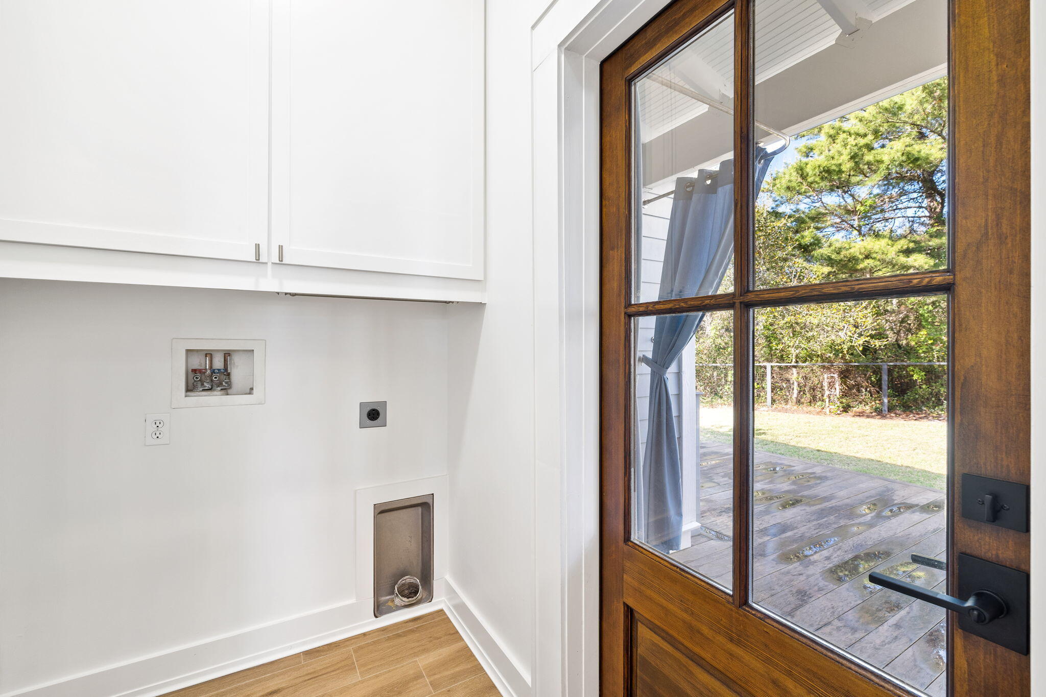 SEABREEZE - Residential