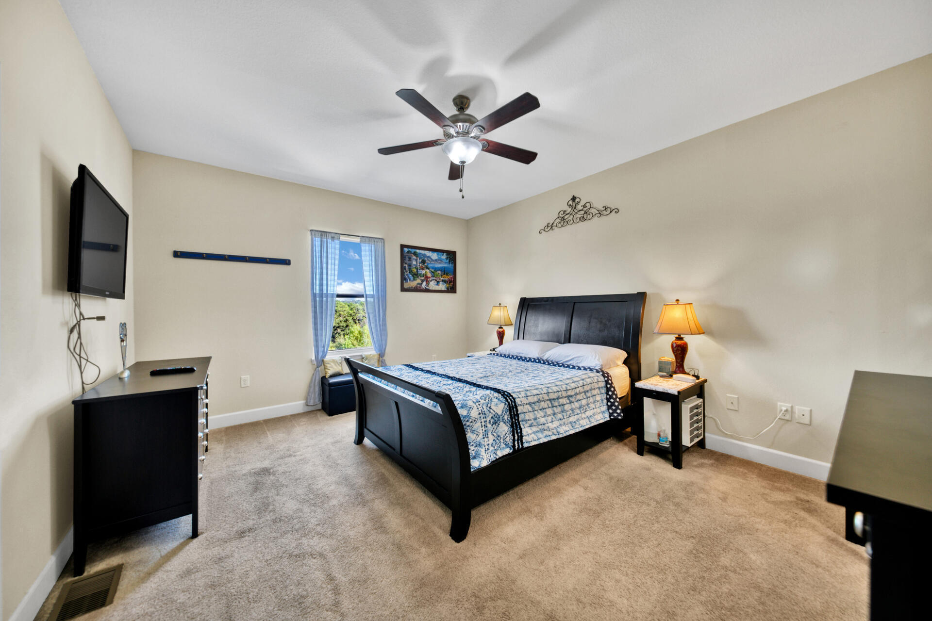 ARBOR LAKE PHASE II - Residential Lease