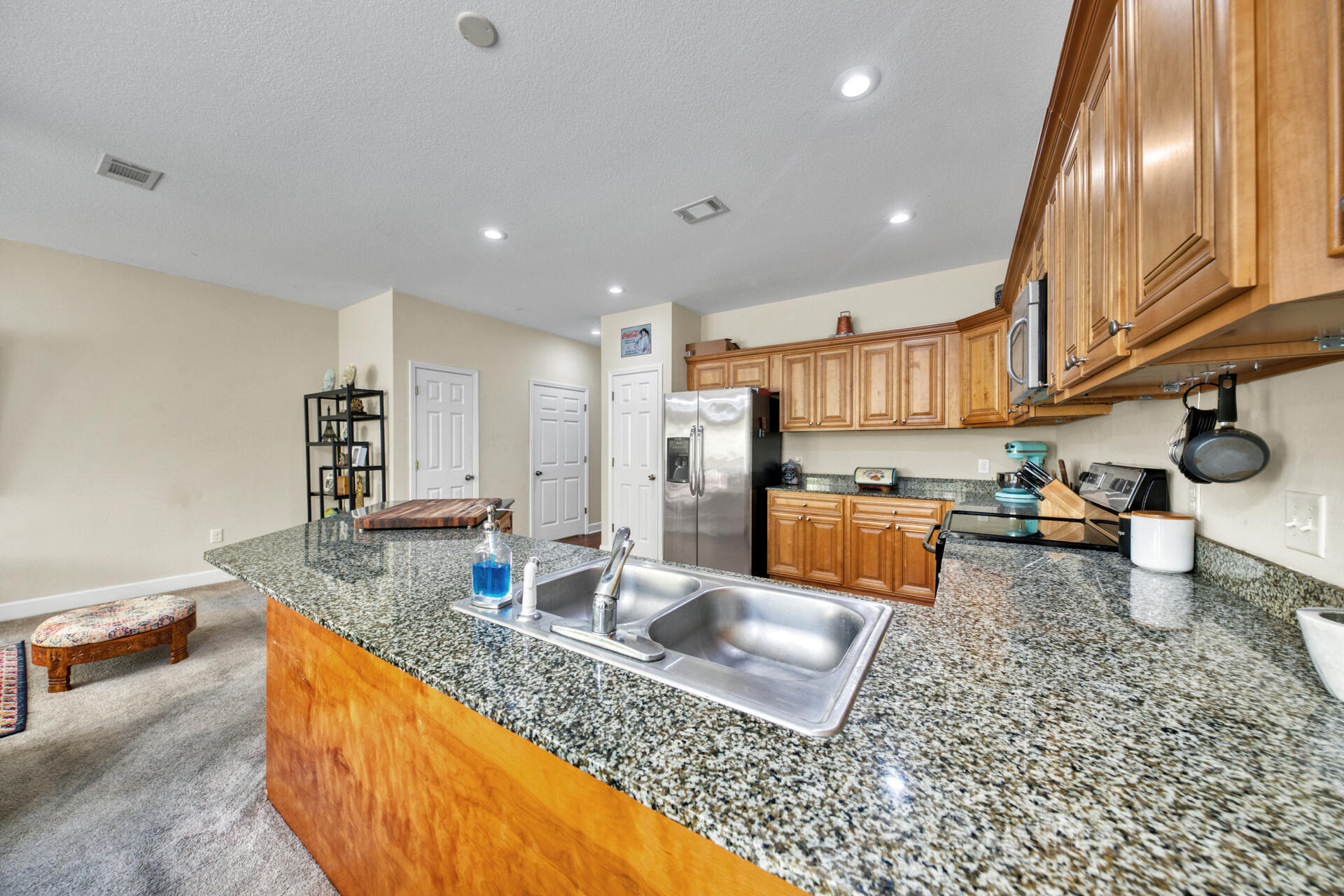 ARBOR LAKE PHASE II - Residential Lease
