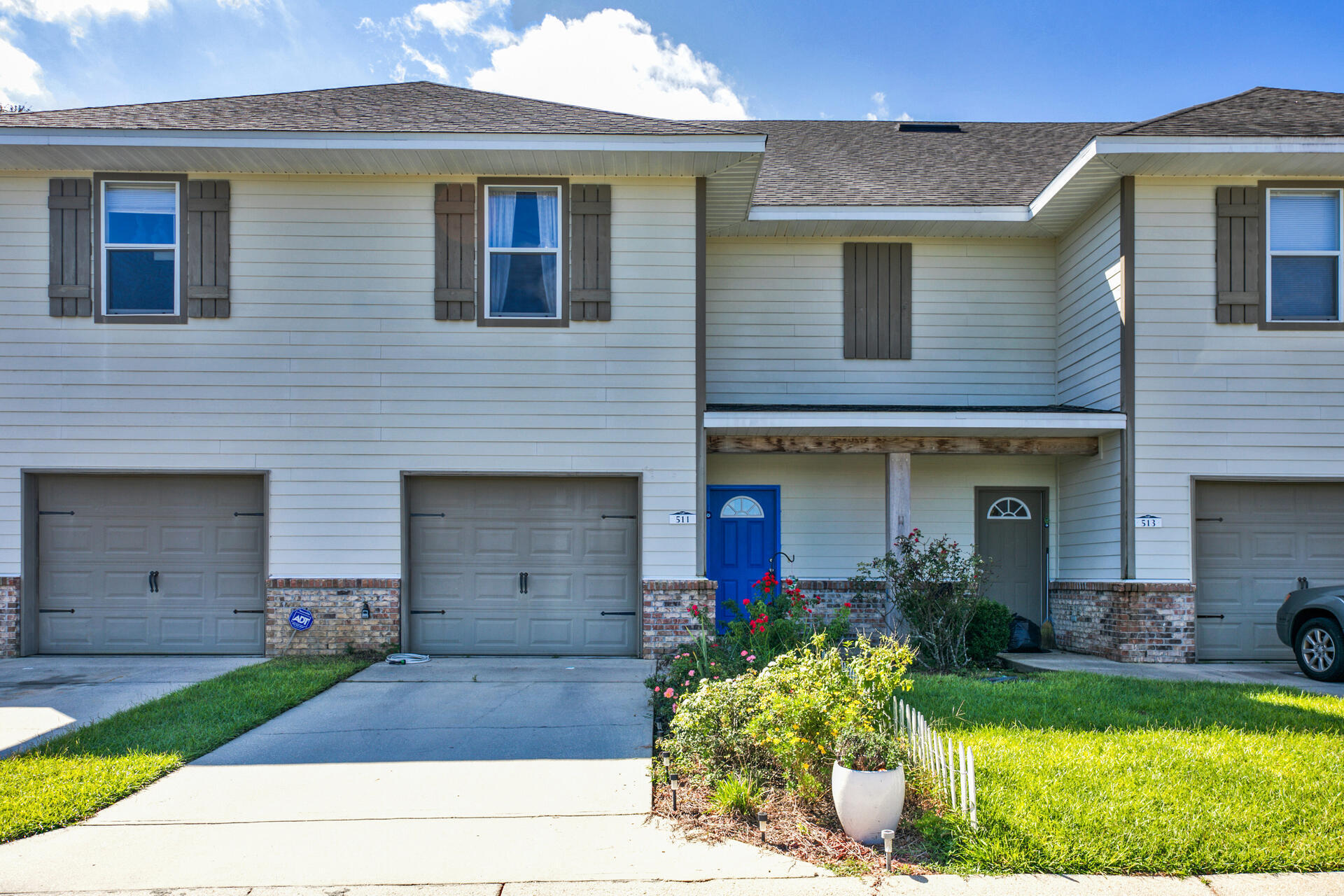 ARBOR LAKE PHASE II - Residential Lease