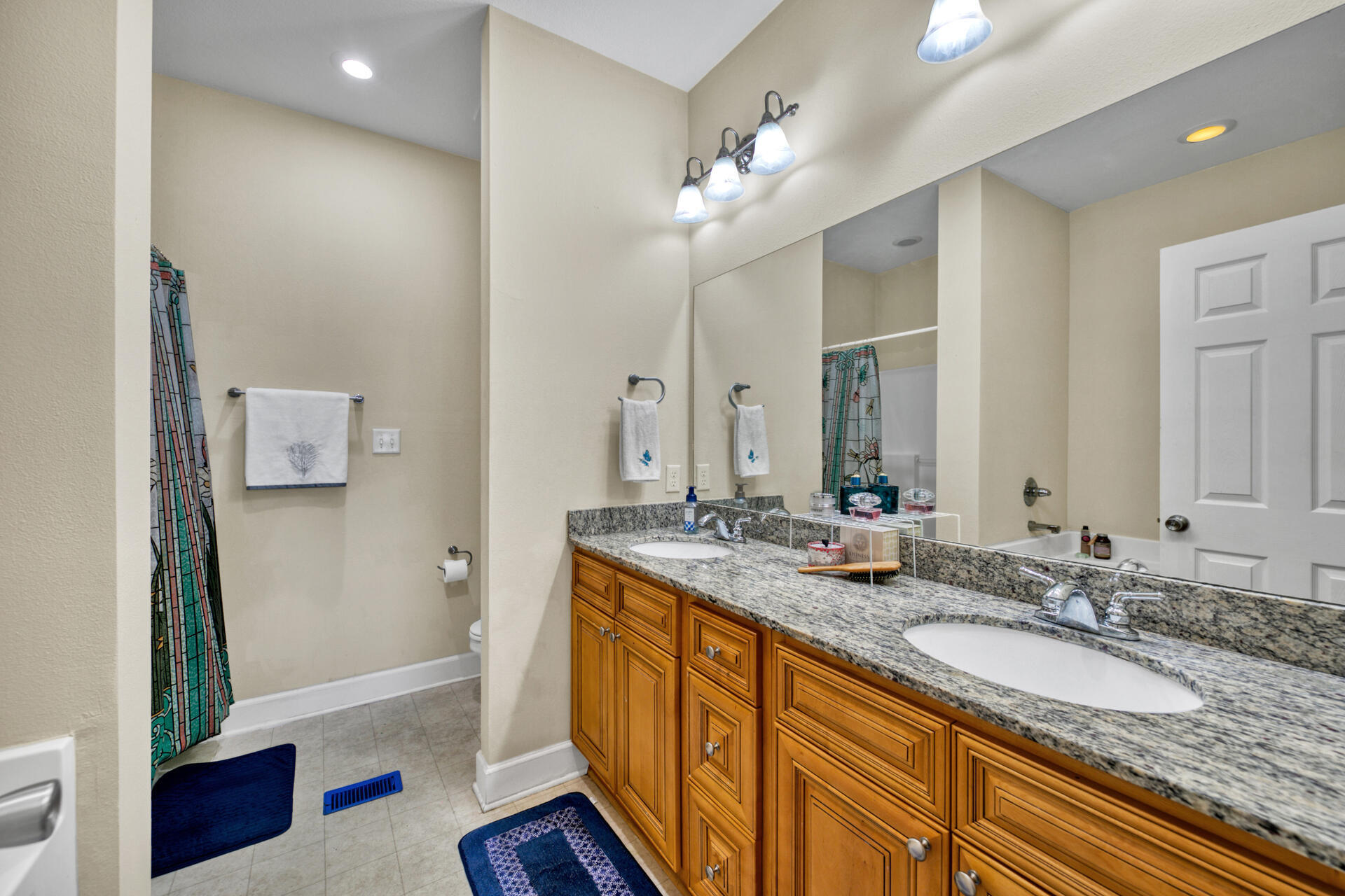 ARBOR LAKE PHASE II - Residential Lease