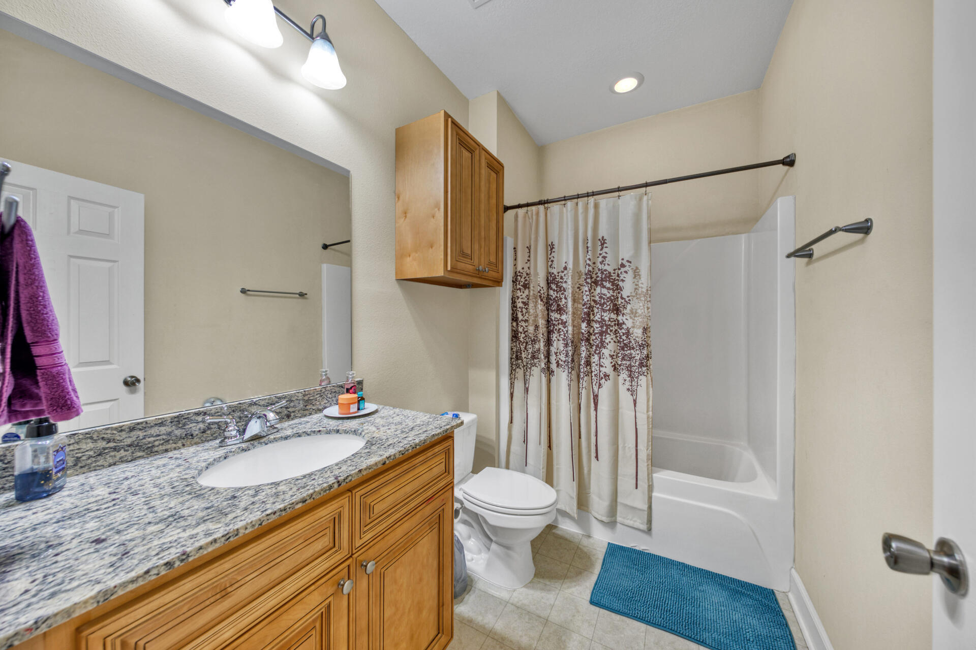 ARBOR LAKE PHASE II - Residential Lease
