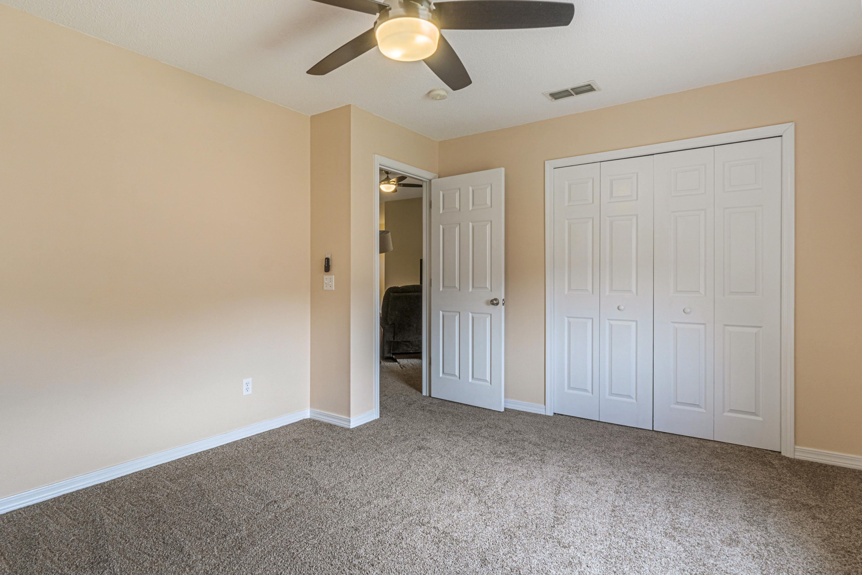 COUNTRYVIEW ESTATES 10TH ADDN - Residential