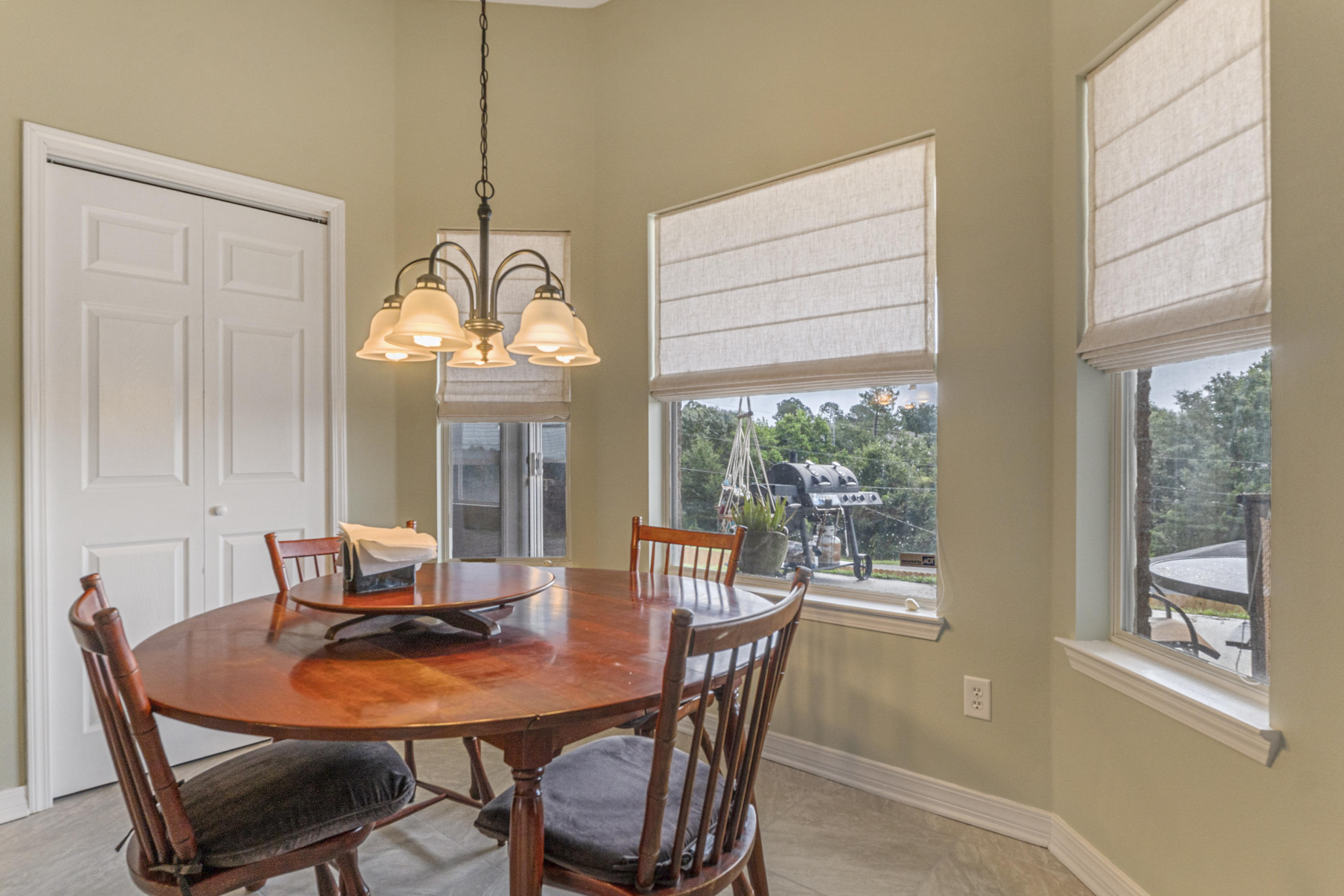 COUNTRYVIEW ESTATES 10TH ADDN - Residential