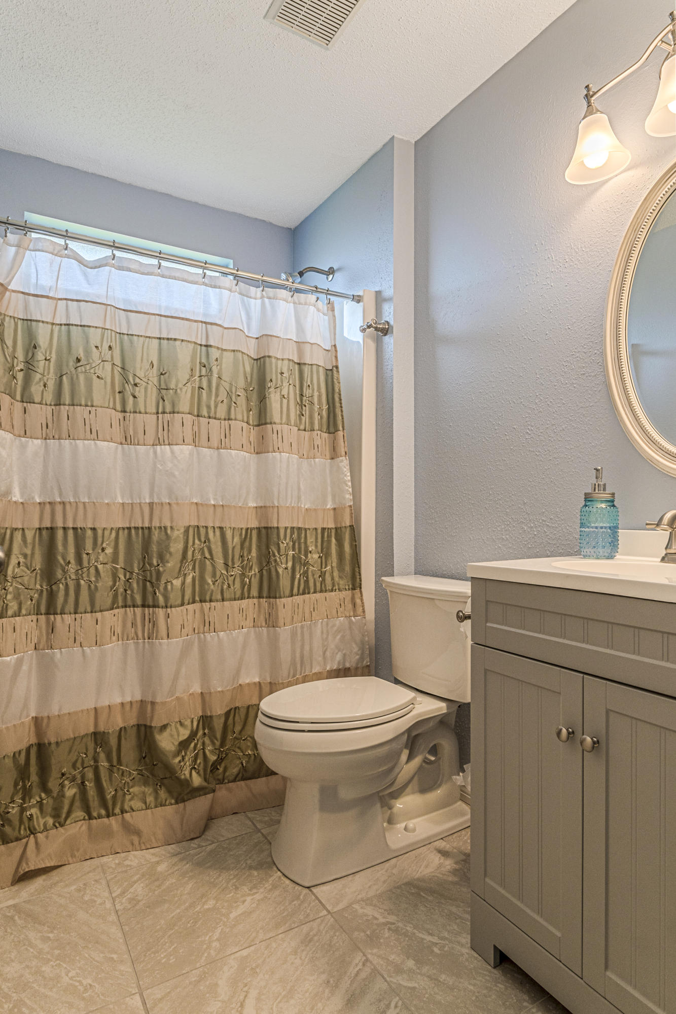 COUNTRYVIEW ESTATES 10TH ADDN - Residential