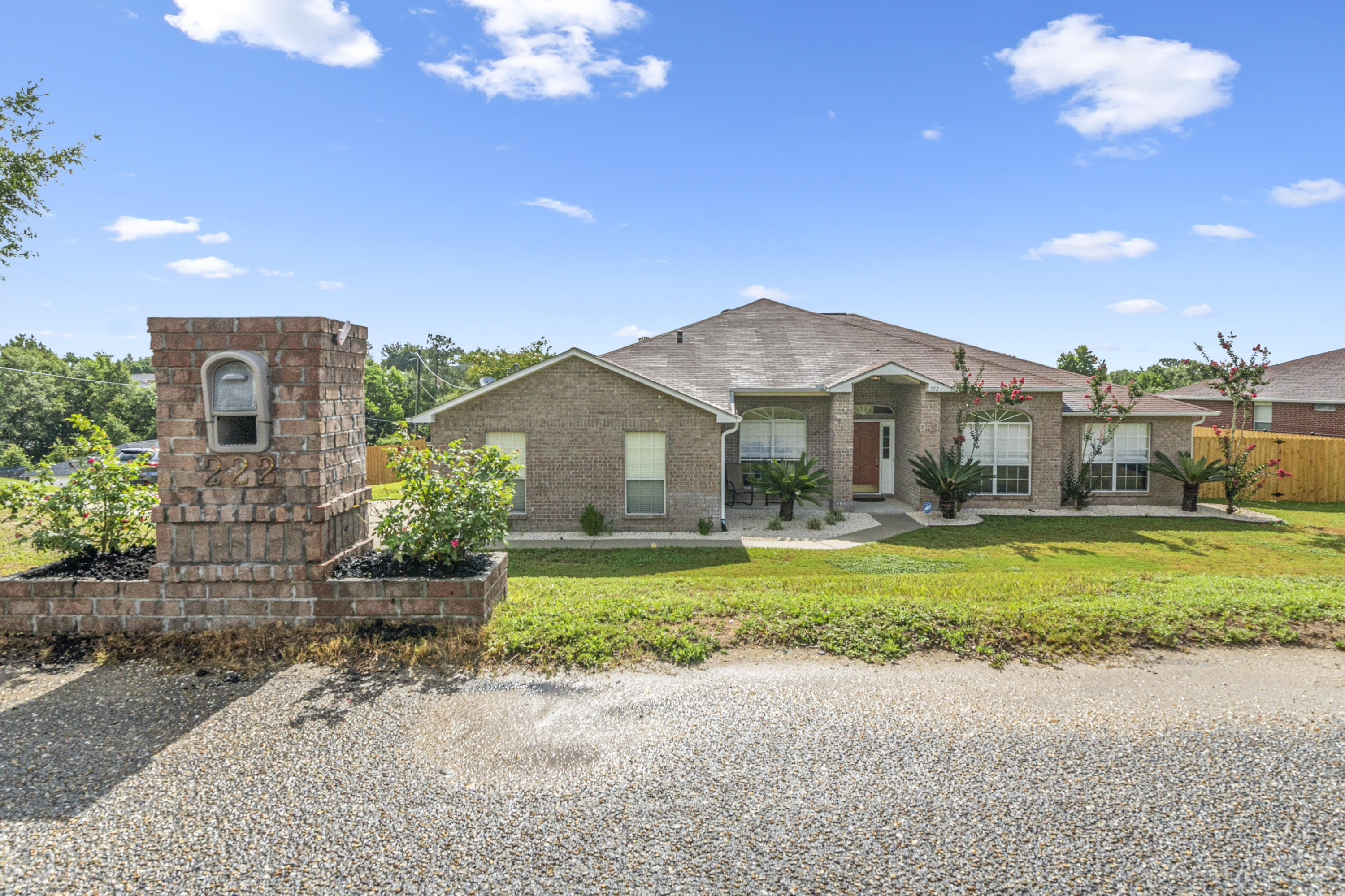 COUNTRYVIEW ESTATES 10TH ADDN - Residential