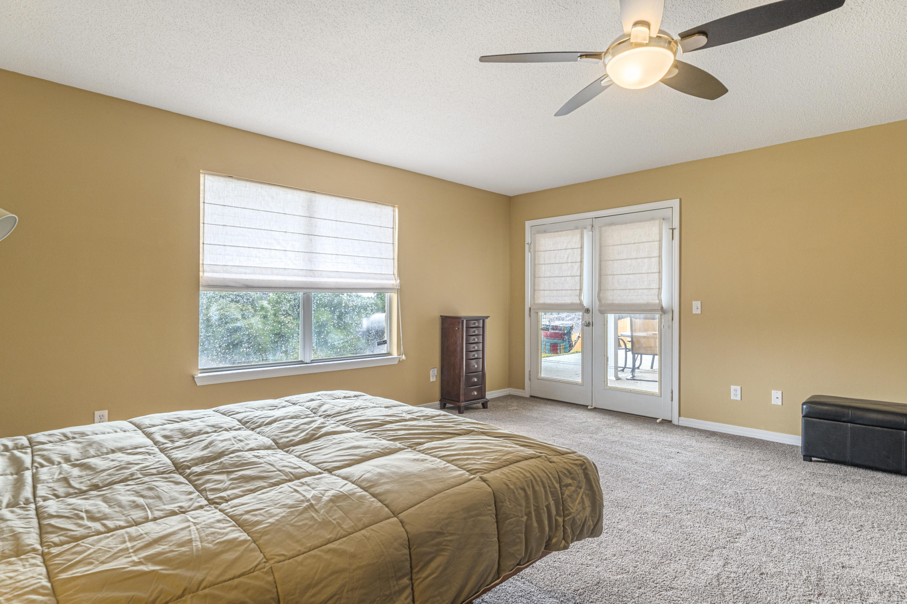 COUNTRYVIEW ESTATES 10TH ADDN - Residential