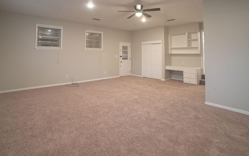 TALL PINES - Residential