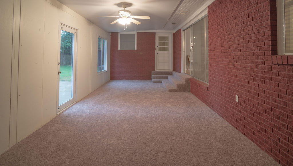 TALL PINES - Residential