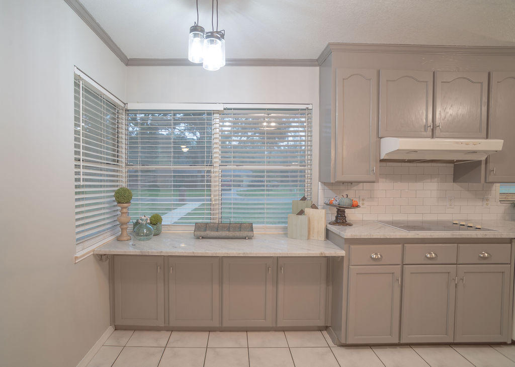 TALL PINES - Residential