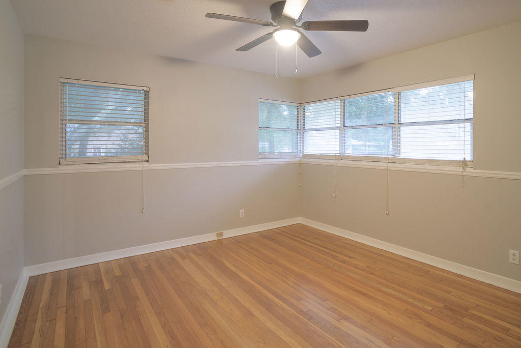 TALL PINES - Residential