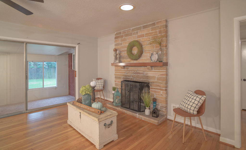 TALL PINES - Residential