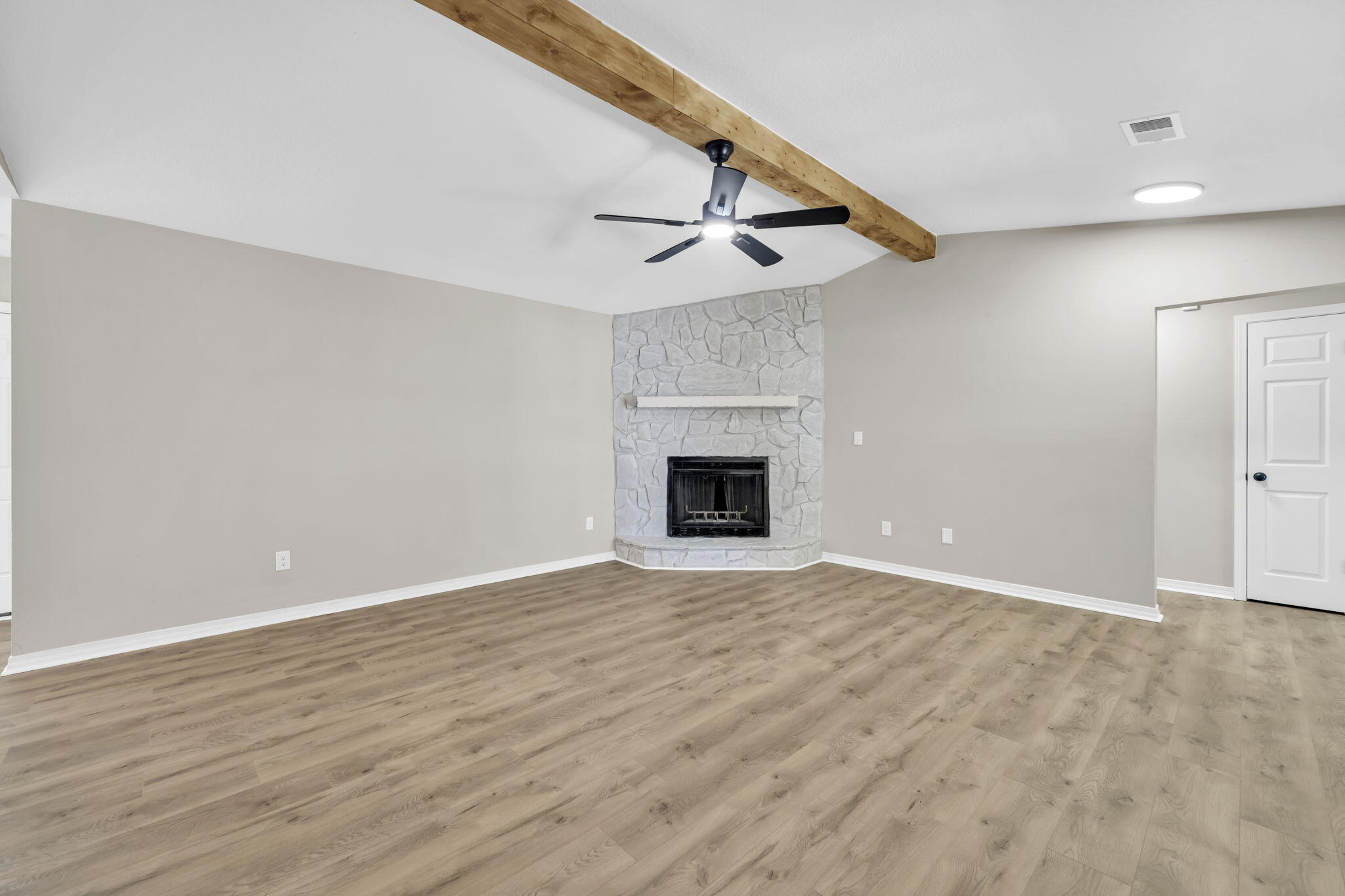 BLUE PINE VILLAGE AMENDED - Residential