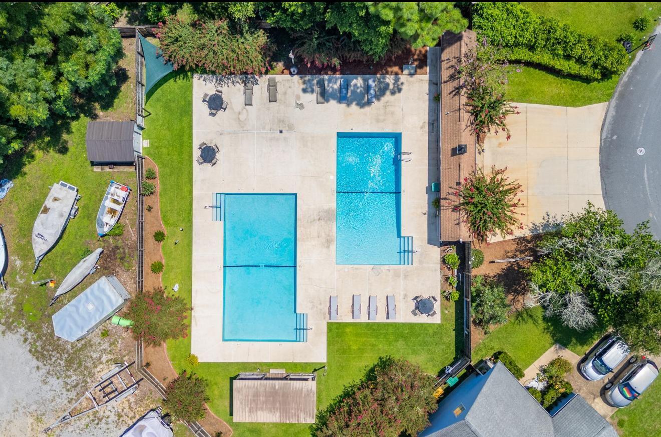 BLUE PINE VILLAGE AMENDED - Residential