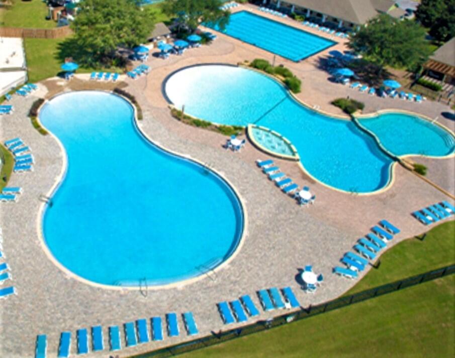 HAMMOCK BAY - Residential