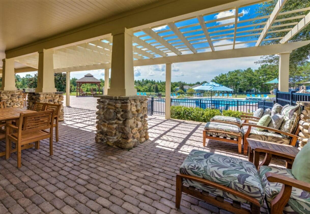 HAMMOCK BAY - Residential