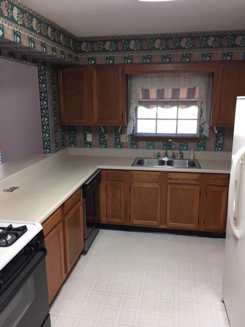 CANTERBURY WOODS - Residential