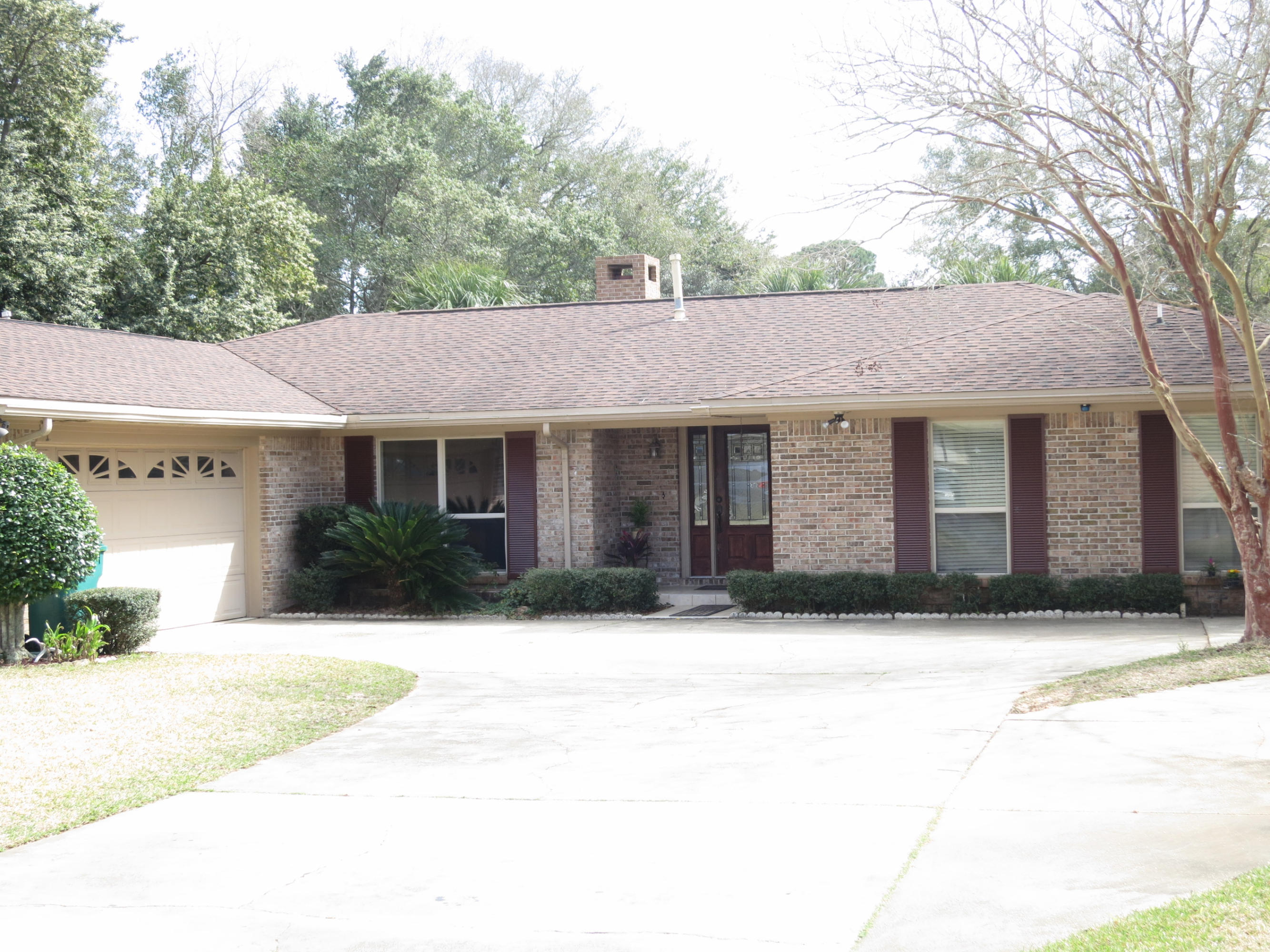Poquito Bayou - Residential