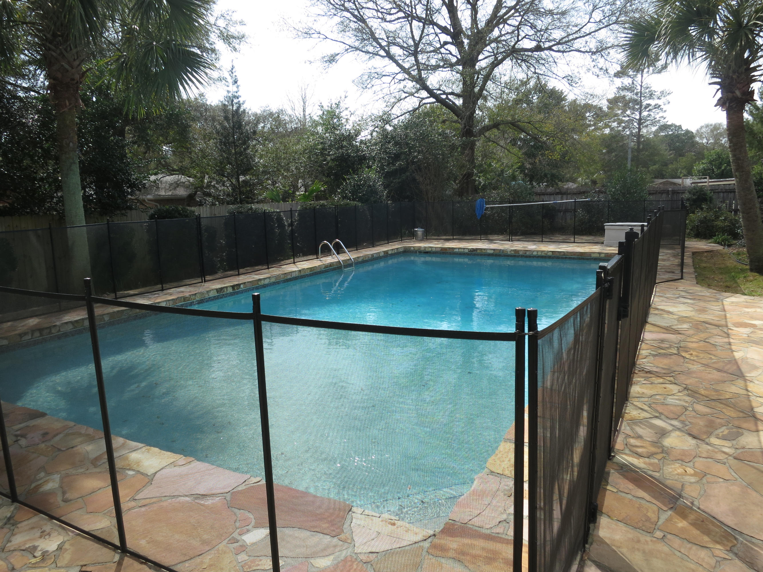 Poquito Bayou - Residential