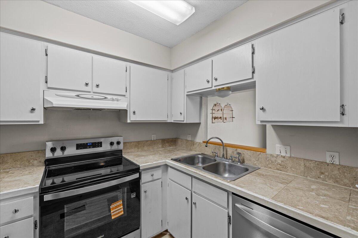 SWIFT BAYOU T/H - Residential