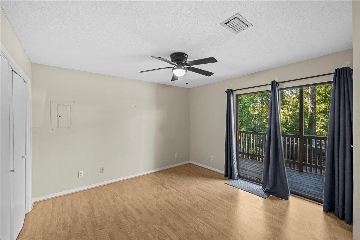 SWIFT BAYOU T/H - Residential