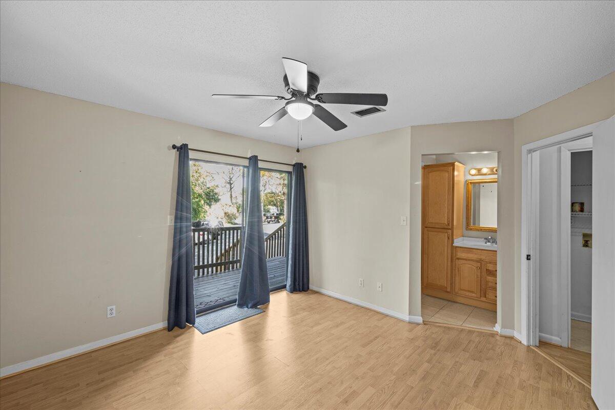 SWIFT BAYOU T/H - Residential