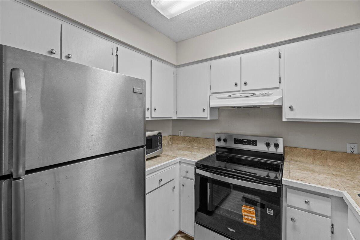 SWIFT BAYOU T/H - Residential