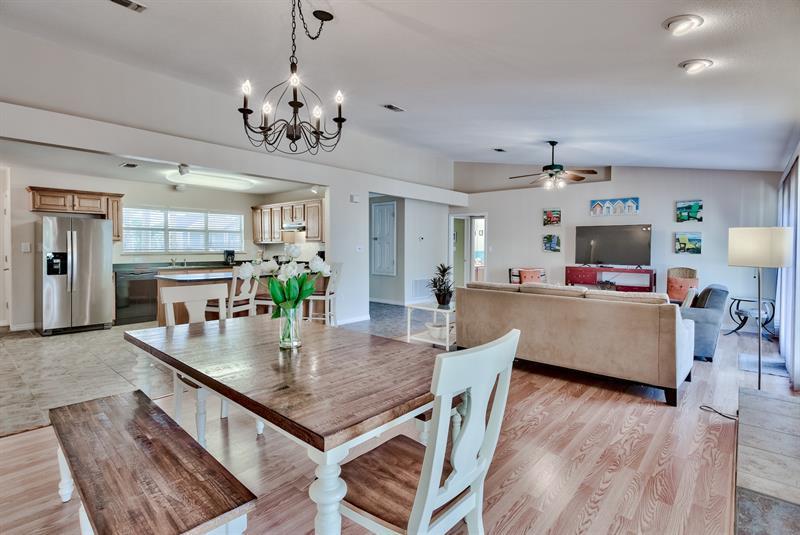 CRYSTAL BEACH - Residential