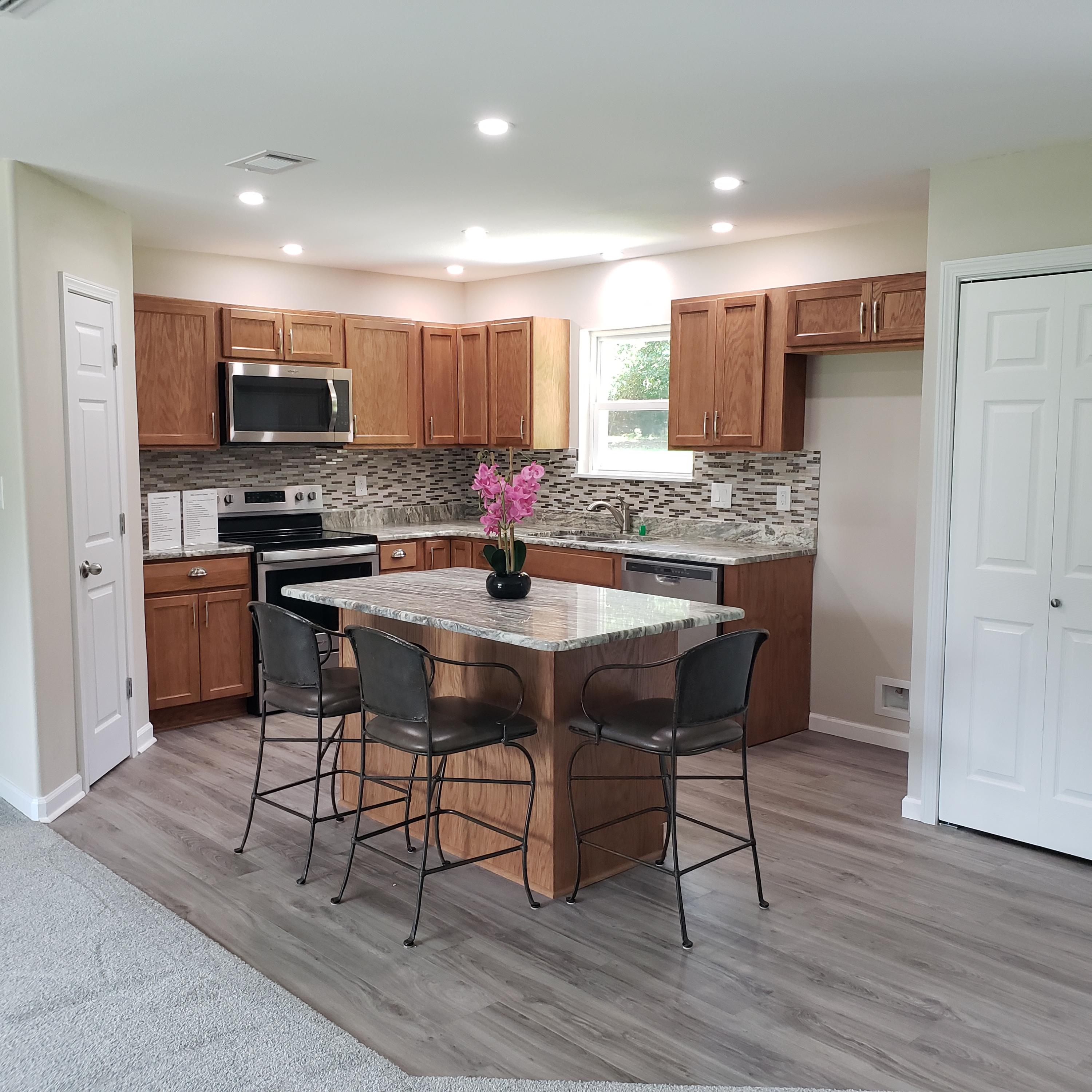 GRANDVIEW HEIGHTS - Residential