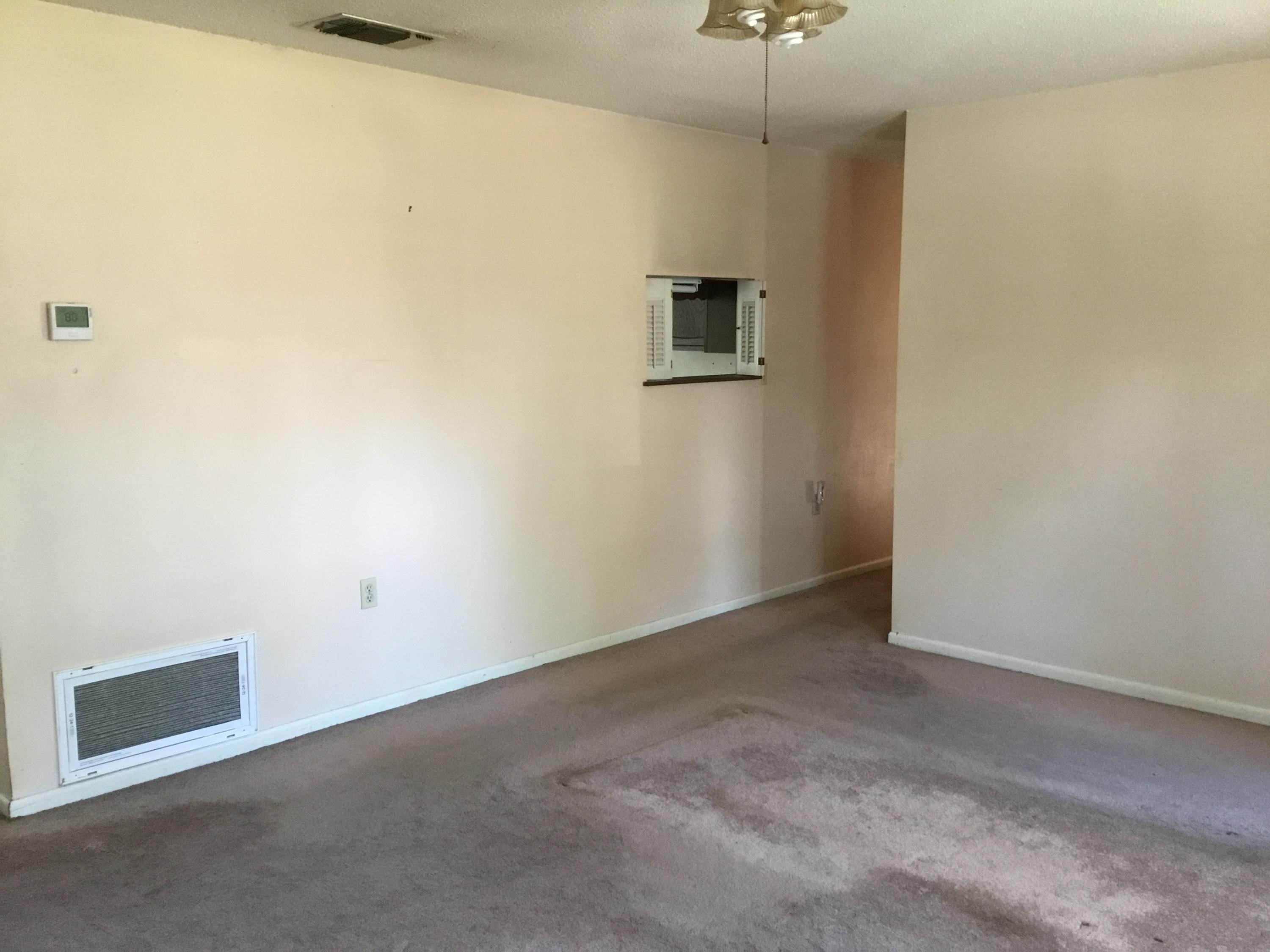 PINE MEADOWS - Residential