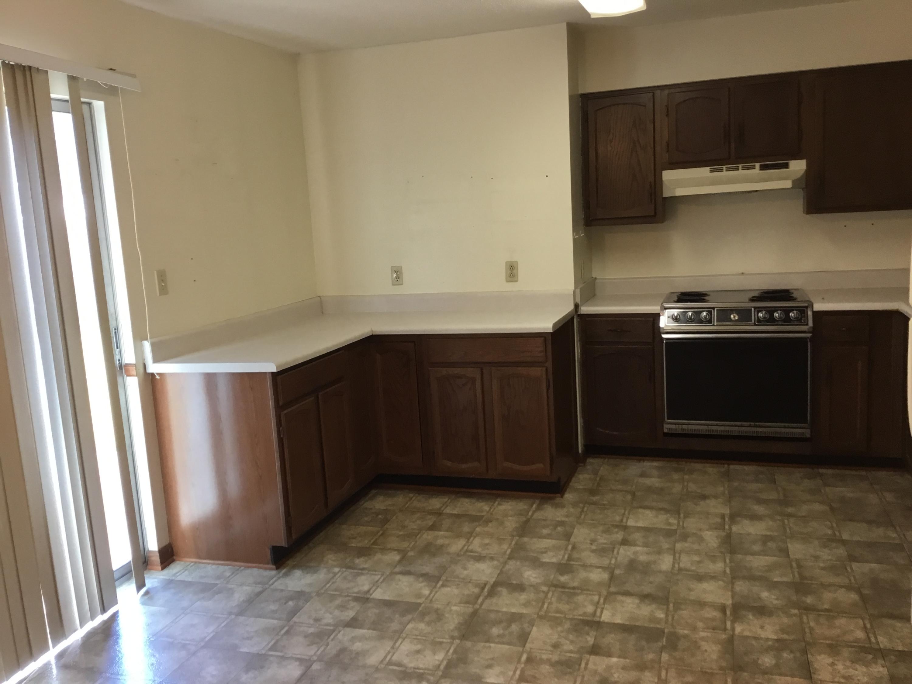 PINE MEADOWS - Residential