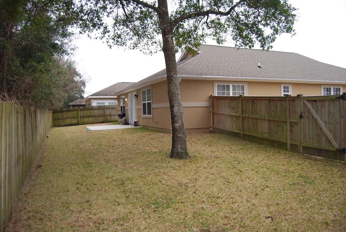 SUMMER PLACE - Residential