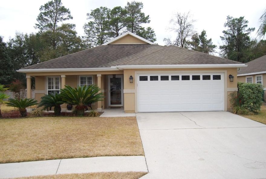 WHAT A GORGEOUS HOME IN AN EXCELLENT LOCATION JUST MINUTES TO SHOPPING, RESTAURANTS, HOSPITAL AND BOTH EGLIN AFB AND HURLBURT FIELD.THIS BEAUTIFUL HOME IS A PLEASURE TO SHOW AND OFFERS SOPHISTICATED STYLE AND COMFORT. THERE ARE UNIQUE CEILING LINES AND CROWN MOULDING, TILED HALL WAYS AND RECESSED LIGHTING. THE KITCHEN OFFERS CORIAN COUNTERS AND A CENTER ISLAND, LARGE PANTRY AND A BREAKFAST BAR. APPLIANCES