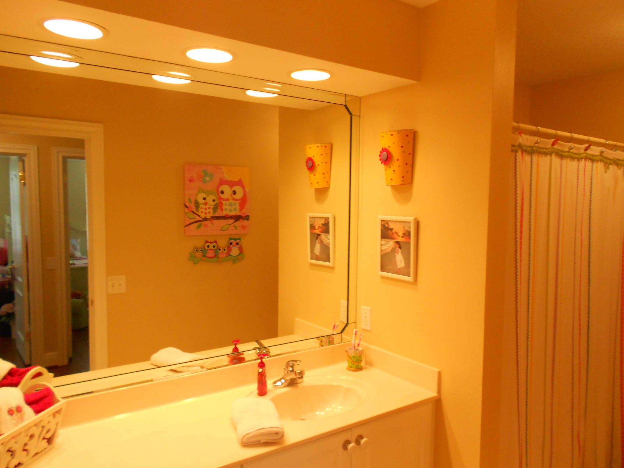 WHISPERING OAKS - Residential