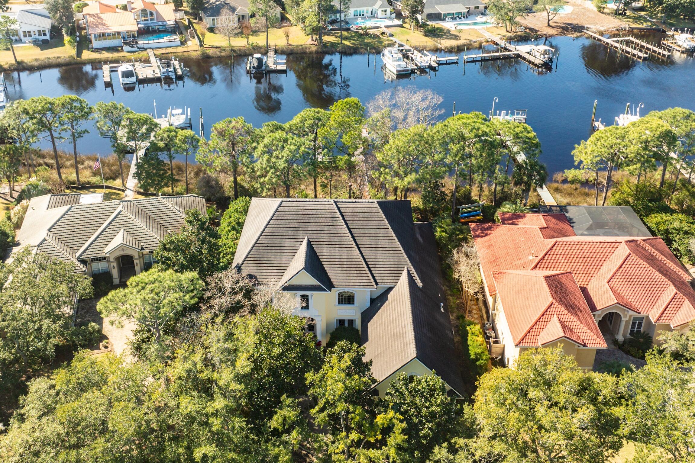 Kelly Plantation - Residential
