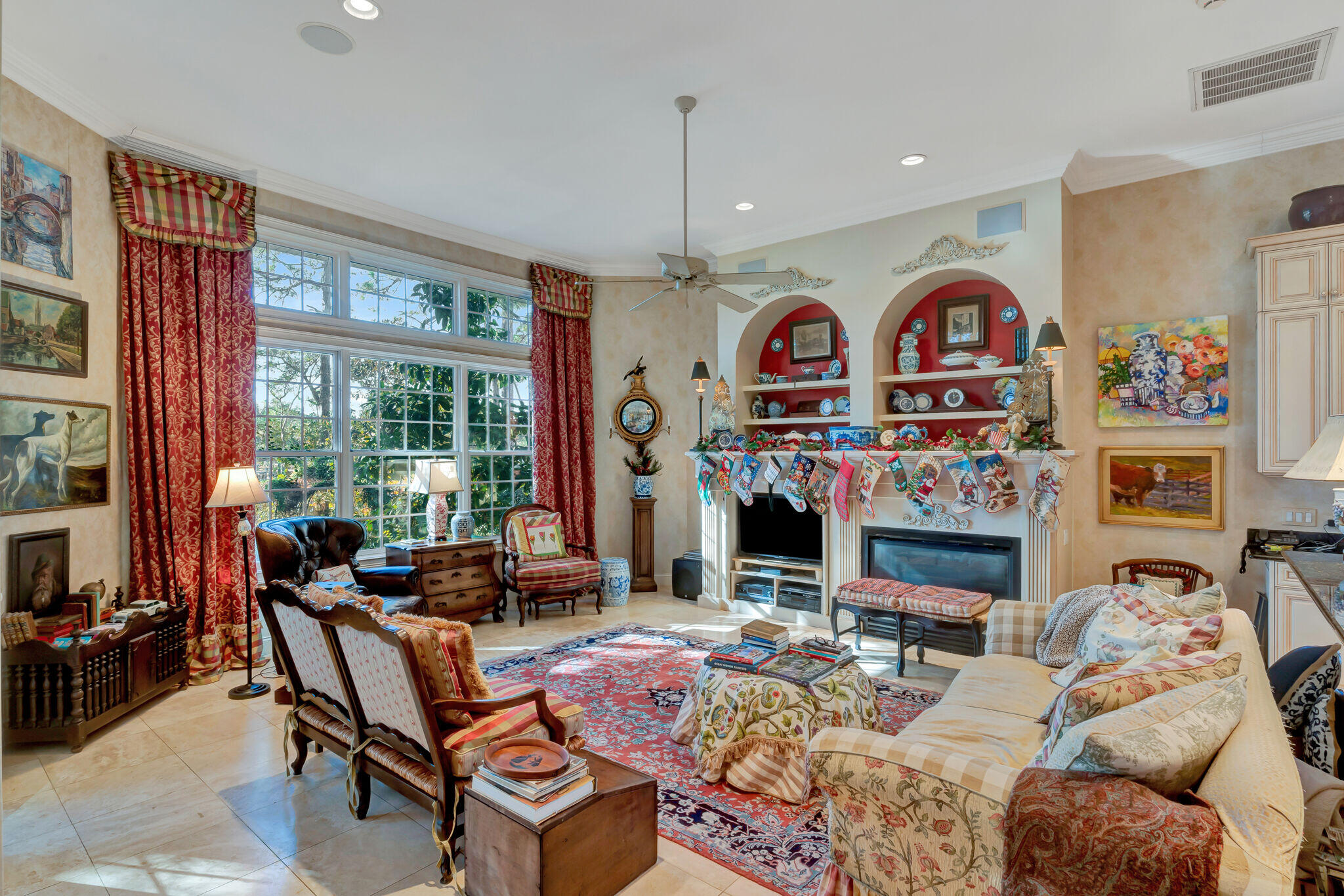 Kelly Plantation - Residential